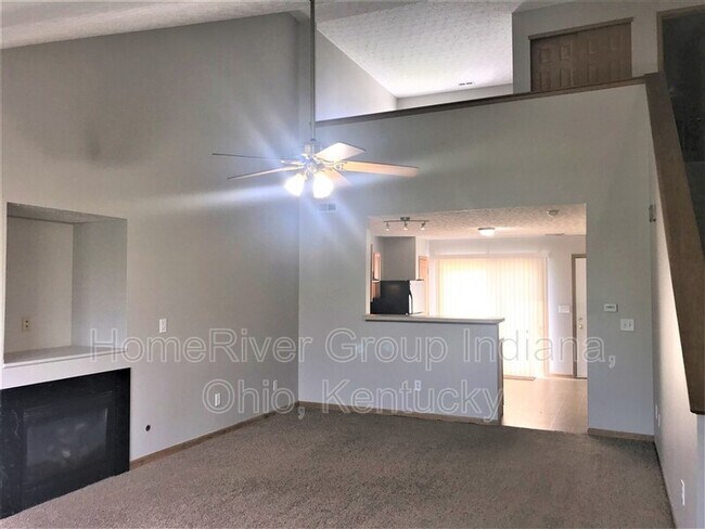 Foto del edificio - 3919 Shannon Green Dr