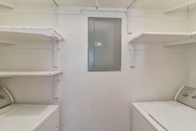 Affordable 2 bedroom in North Arlington - Affordable 2 bedroom in North Arlington House
