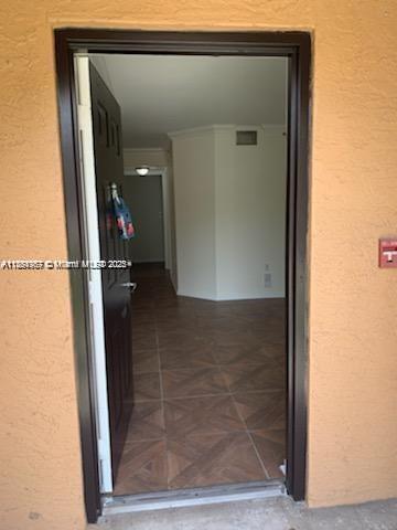 Foto del edificio - 2071 Renaissance Blvd