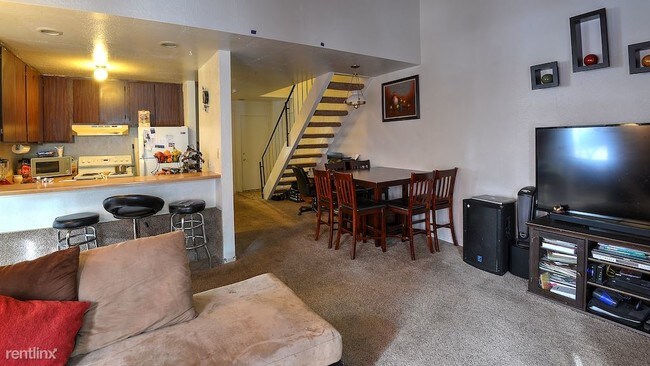 Building Photo - 3 br, 3 bath Condo - Woodstock 92 Woodstock