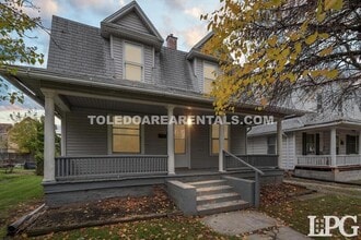 Building Photo - 2907 Rockwood Pl