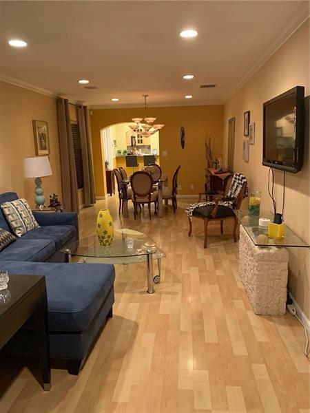 Building Photo - 1334 NE 16th Ave