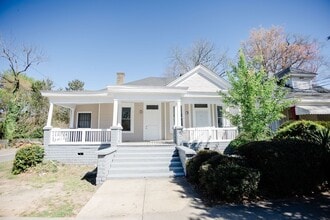 Building Photo - 316 N 8th St