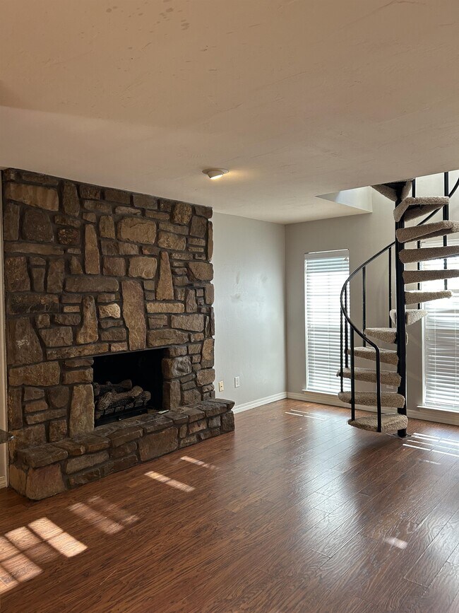 Building Photo - 13803 Turnberry Ln