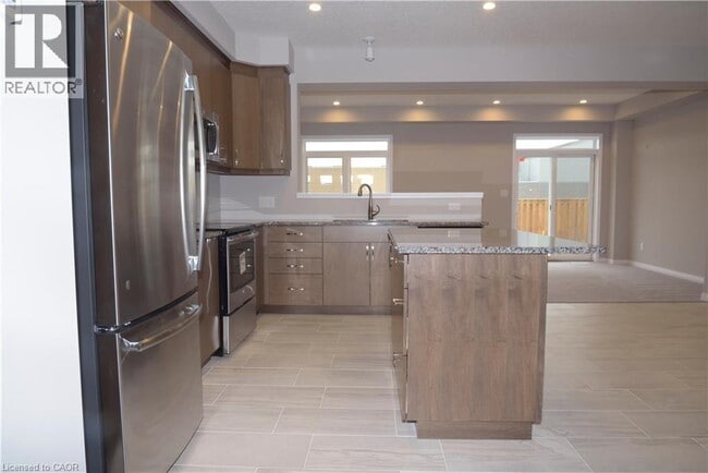 Building Photo - 664 Blair Creek Dr