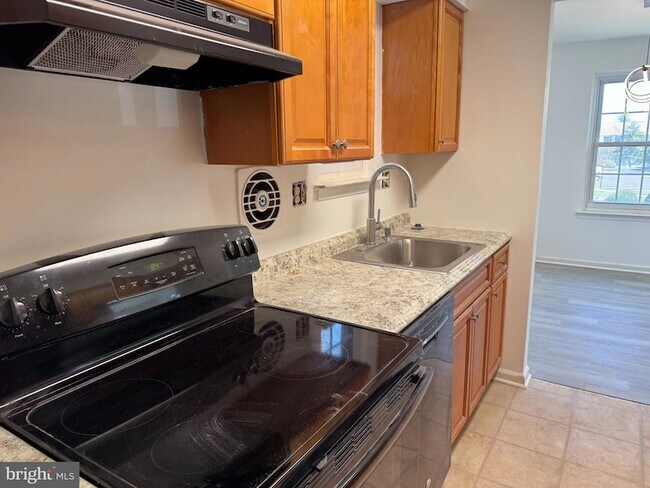 Foto del edificio - 632B Palmer Ln