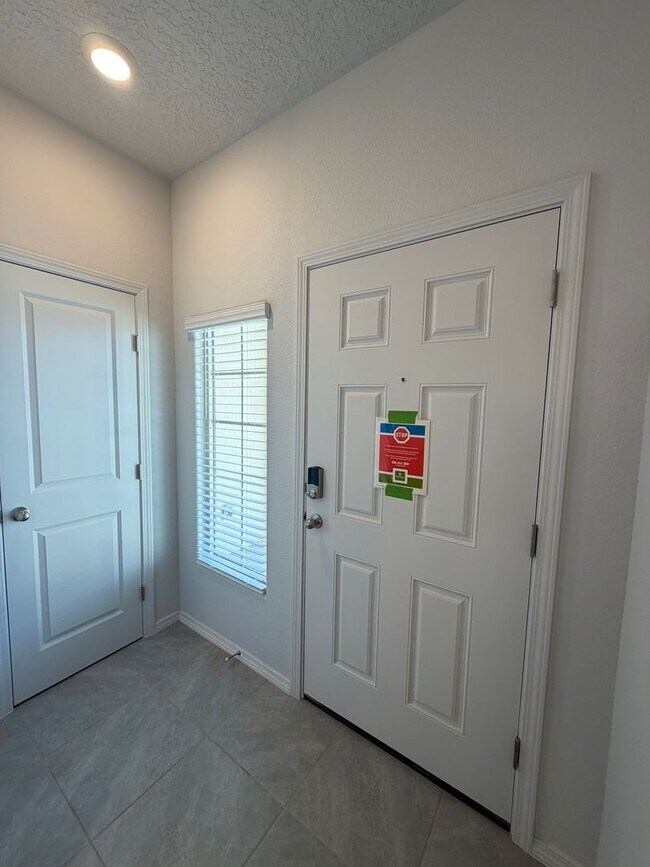 Foto del edificio - New Build 3 Bedroom Single Story Home Available Near Unser Blvd NE & Northern Blvd NE in Rio Rancho!