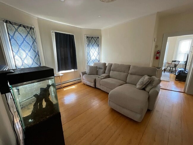 Photo - 16 Mt Calvary Rd Apartment