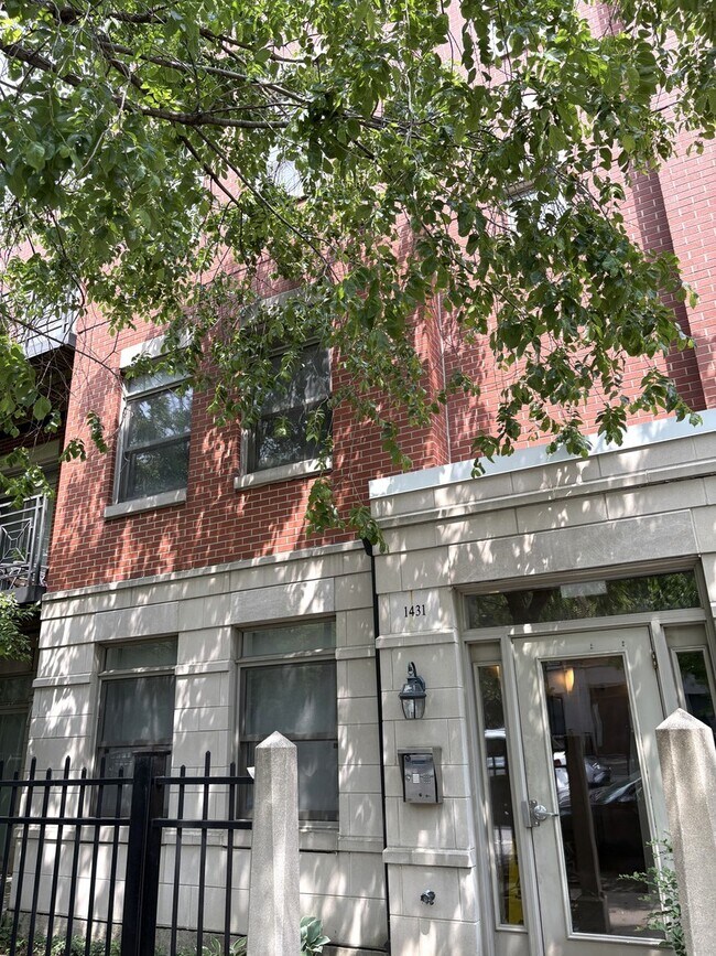 Building Photo - 1431 S Halsted St
