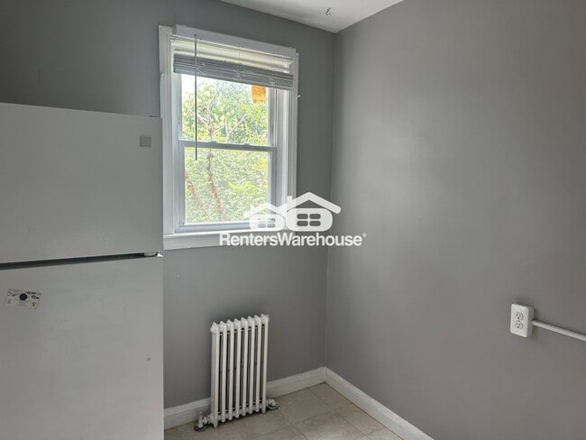 Building Photo - 6103 Chinquapin Pkwy