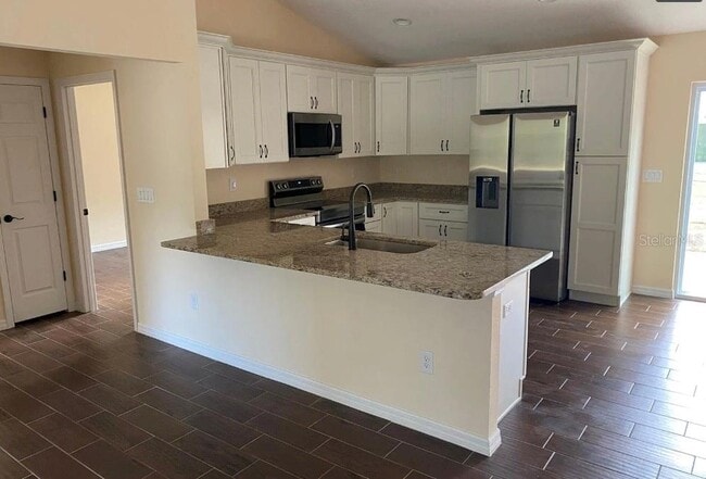 Building Photo - 15749 SW 55th Avenue Rd