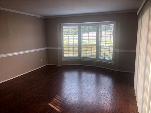 Foto del edificio - 7704 Royal Ln