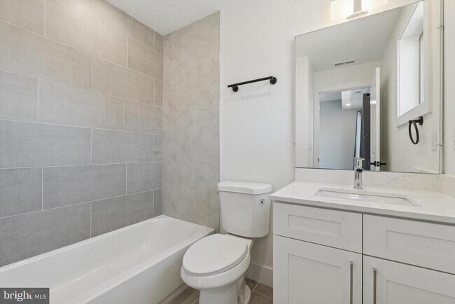 Foto del edificio - 2401 N 2nd St