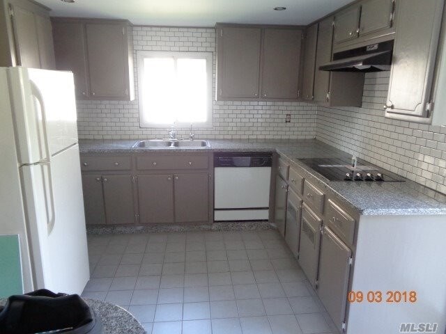 Foto del edificio - 296 S 4th St
