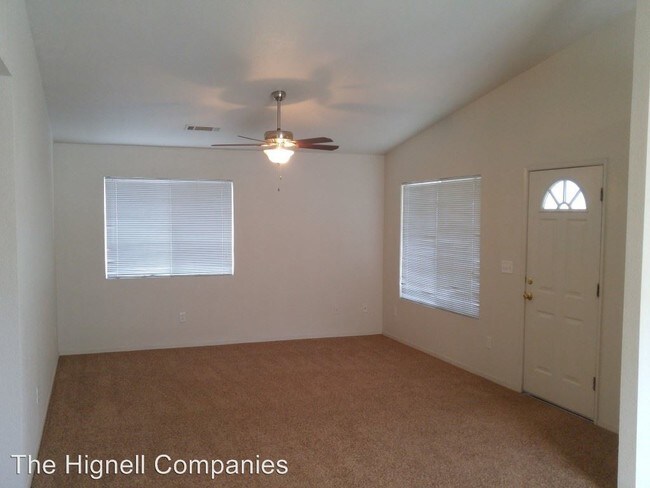 Building Photo - 4 br, 2 bath House - 16891 Santa Barbara