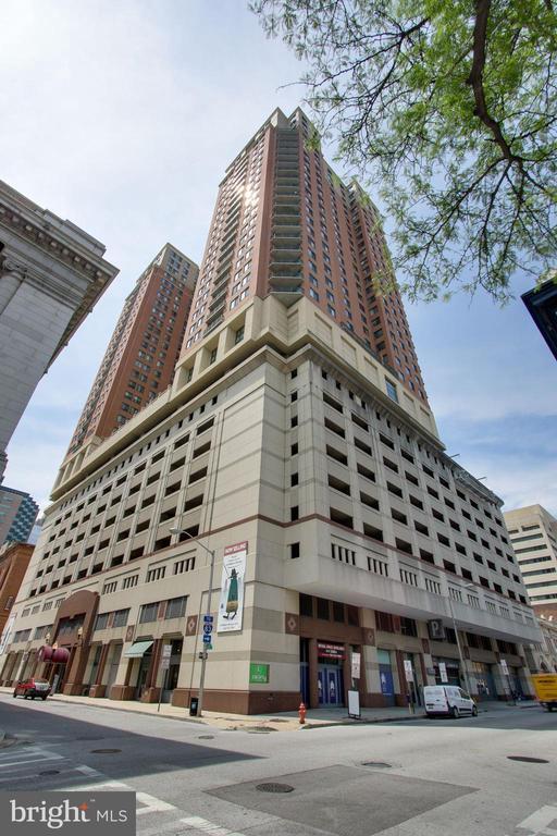 Building Photo - 414 Water St