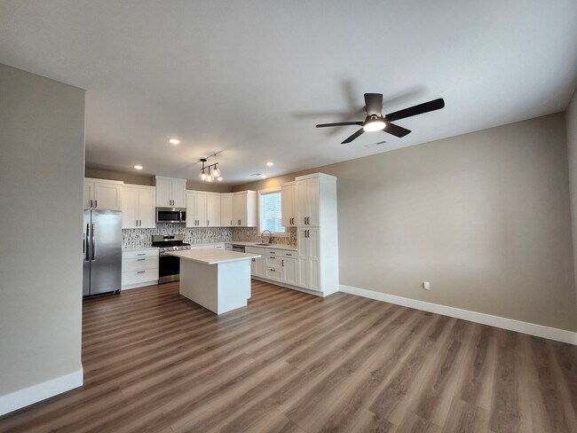 Foto del edificio - 5309 W Jay St