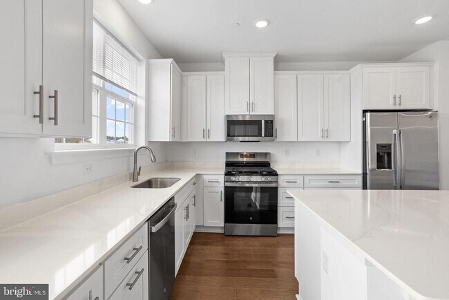 Foto del edificio - 142 ADA Hightower Ave