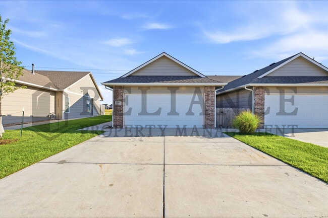 Building Photo - 12052 W 33rd St N