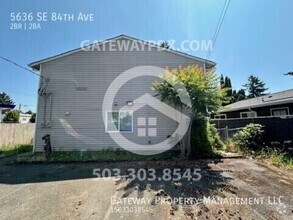 Building Photo - 5636 SE 84th Ave