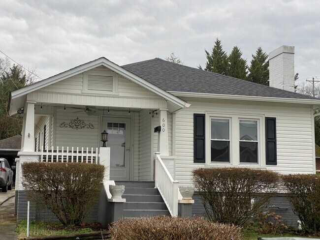 Foto del edificio - 600 Franklin St