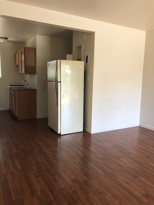 Foto del edificio - 829 N 4th Ave