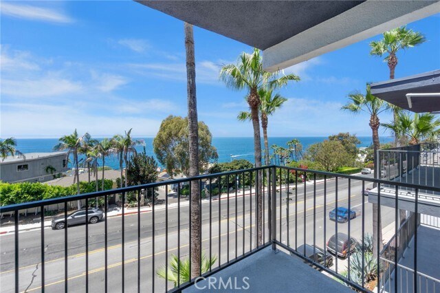 Building Photo - 2607 Solana Way