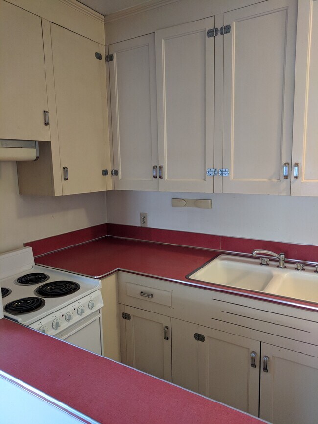 Building Photo - 722 South Broad Street, Unit 1