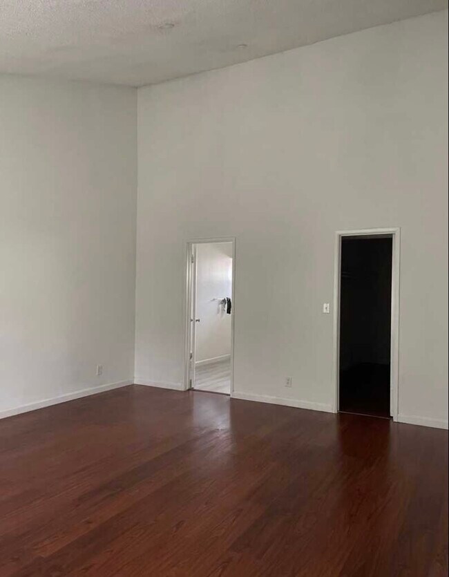 master bedroom with walk-in closet - 2121 Vale Rd