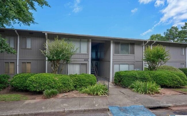 Building Photo - 422 Skyview Dr
