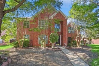 Building Photo - 1719 Quail Run Dr