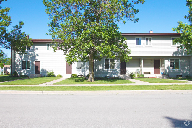 Foto del edificio - Diane Manor Apartments