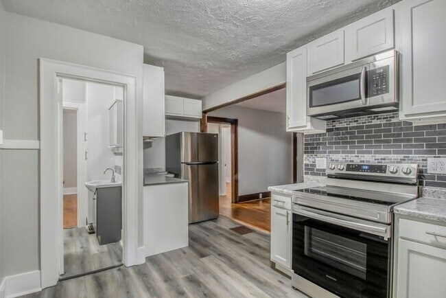 Foto del edificio - 548 Dayton Ave