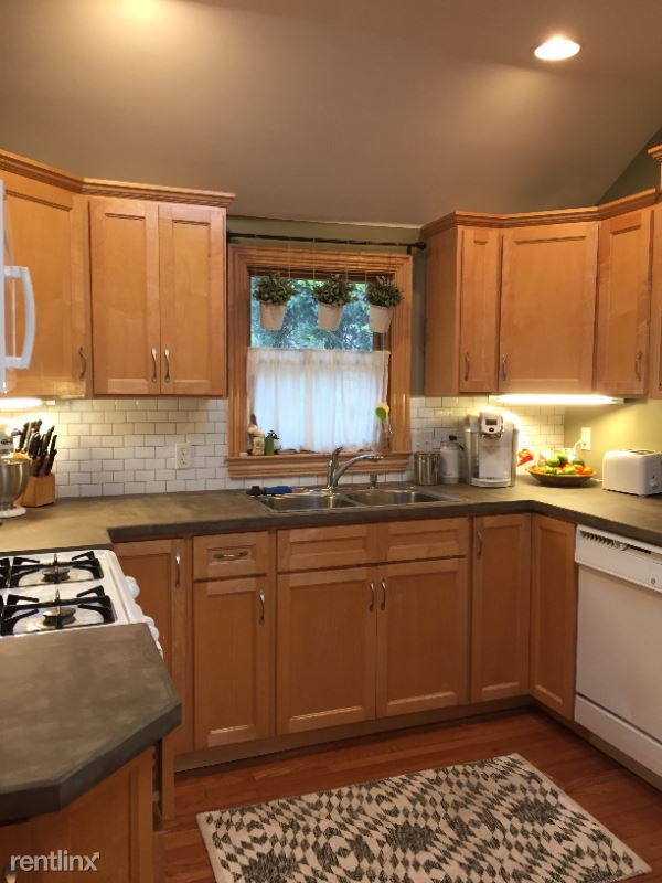 Foto del edificio - 1239 N Monaco Pkwy