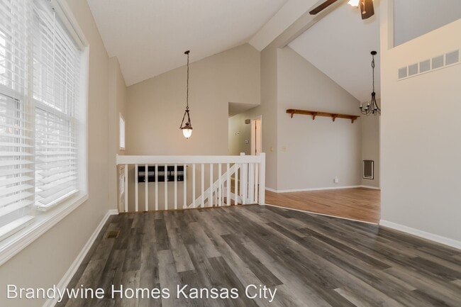Building Photo - 3 br, 2.5 bath House - 606 Park Ave Belton
