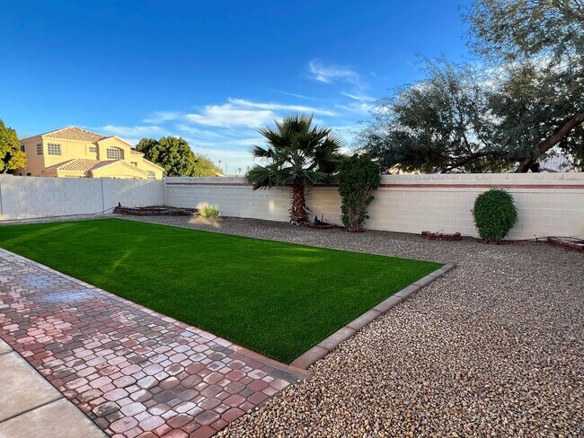 Foto del edificio - 11431 W Ashland Way