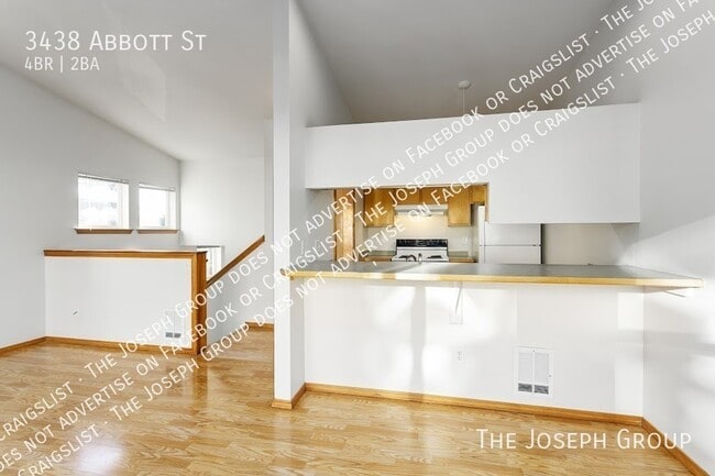 Building Photo - 3438 Abbott St