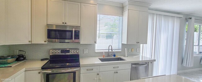 Foto del edificio - 4 br, 2.5 bath House - 18860 La Costa Ln