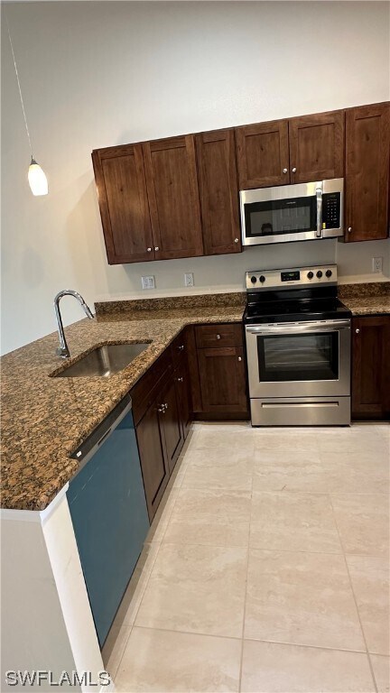 Foto del edificio - 1611 Savona Pkwy W