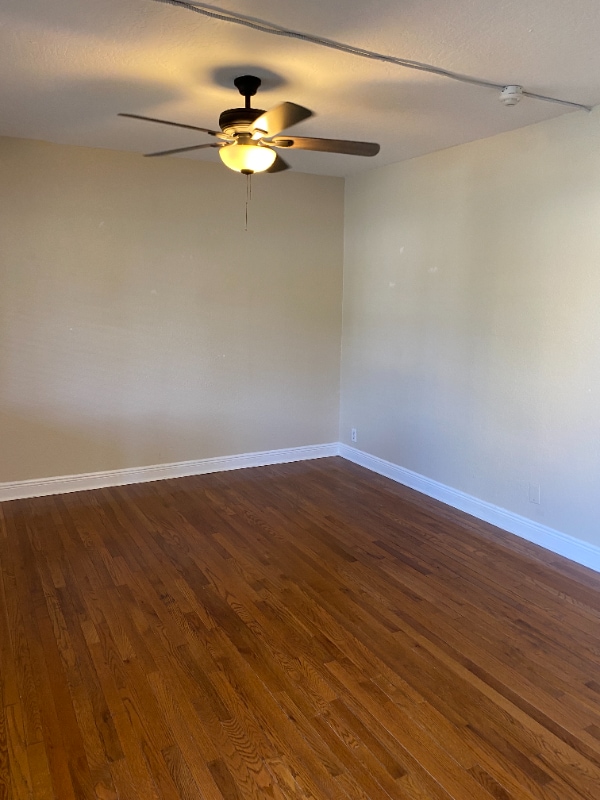 Building Photo - 7 Oak St