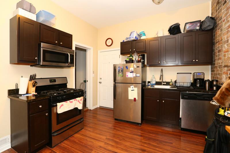 Primary Photo - 1326 N Cleaver St