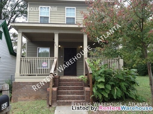 Building Photo - Beautiful 3 Bedroom Home Downtown-TOTALLY ...