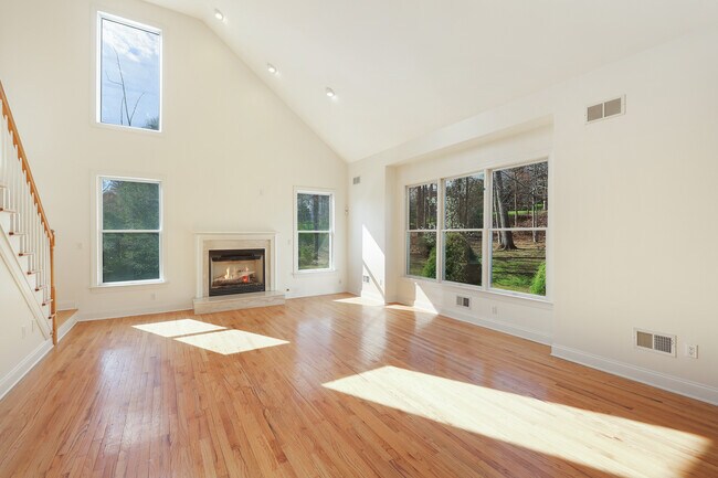 Foto del edificio - 31 Washington Valley Rd