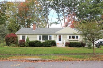 Building Photo - 26 Autumn Ln