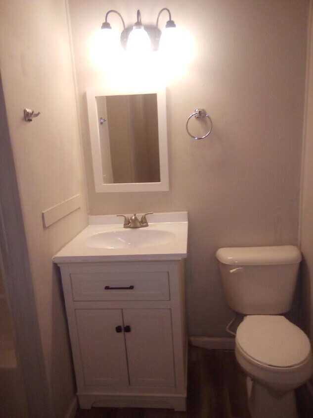 Foto del edificio - 200 Theodore St