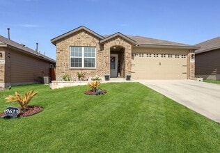 Building Photo - 9623 Salers Springs