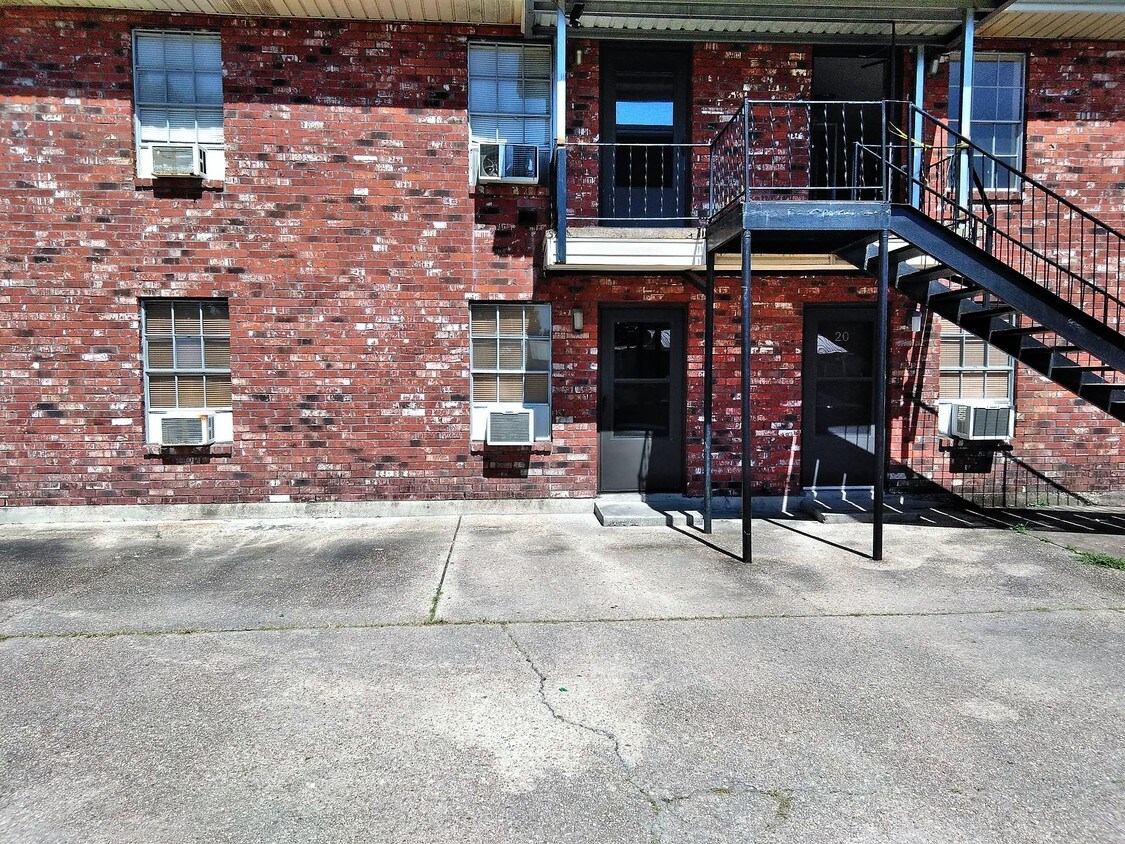 126 Martin Luther King Jr St, Baldwin, LA 70514 Apartments in Baldwin, LA