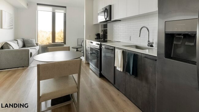 Foto del edificio - 632 Howard Rd SE