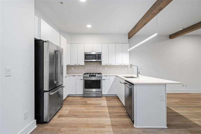 Foto del edificio - 346 Peters St SW