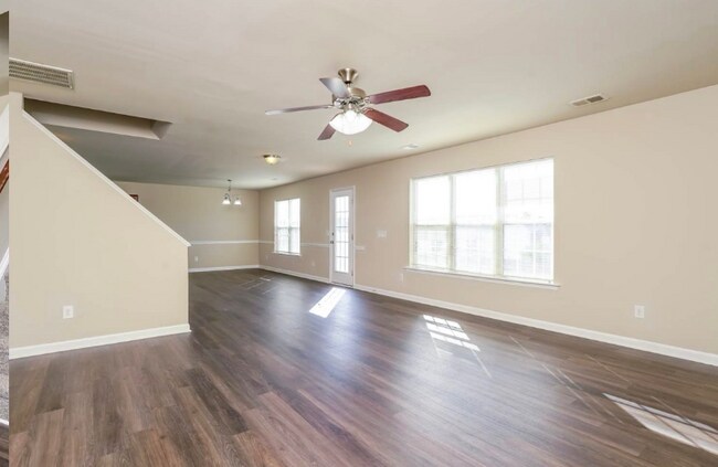Foto del edificio - 4104 Vershire Ave